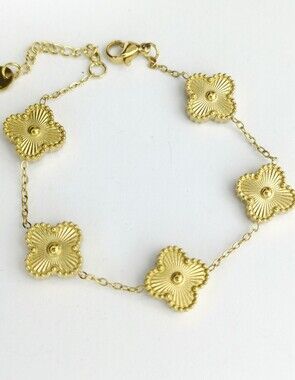 Premium  flower  Bracelet in gold Over Stainless Steel 🆕 7-8"